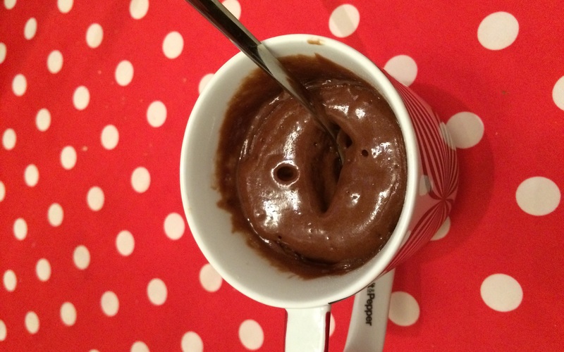 Recette Mug cake coulant au chocolat (micro-onde) pas chère et
