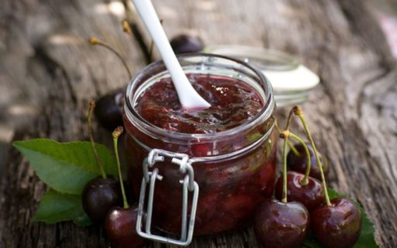 Recette confiture de cerises fait maison économique > Cuisine Étudiant