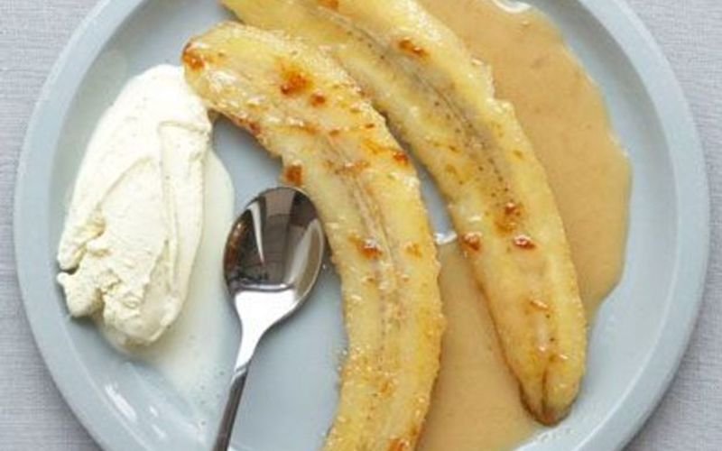 Recette Bananes Flambees Au Rhum Recette Cubaine Economique Et Rapide Cuisine Etudiant