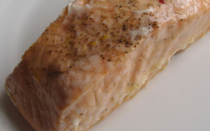 Recette Darne de saumon en papillote au micro-onde économique et