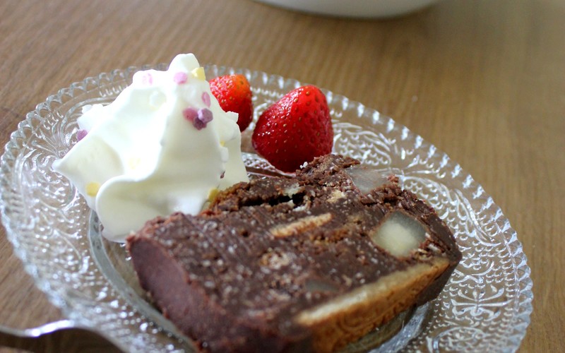 Recette Terrine Aux Galettes St Michel Poires Et Chocolat Economique Et Rapide Cuisine Etudiant